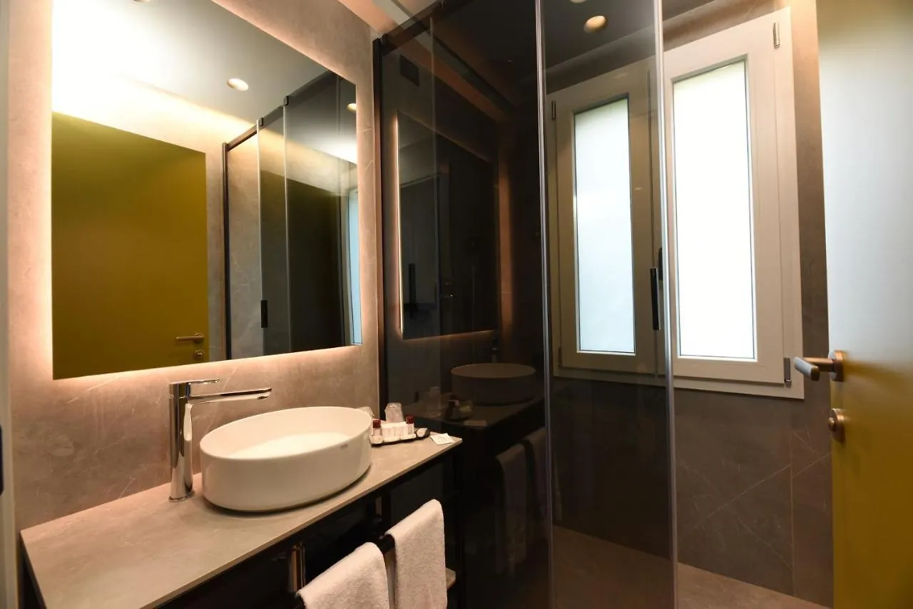 Rosa Salva Hotel Venice 3*,  Italy